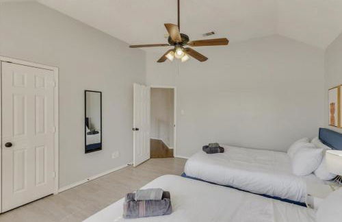 Amazing Modern Spacious Home with Pool - Foto 31