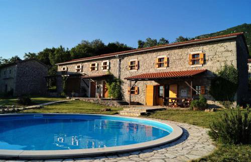 Villa Millefoglie, a century-old stone house nestled in a nature park - Foto 2