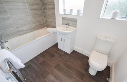 Coastal Corporate Stays - Foto 8