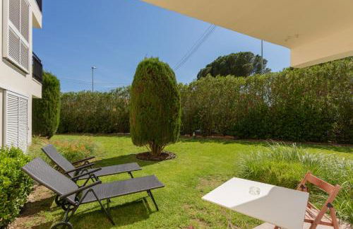Apartament amb piscina i aparcament - Baixos amb jardinet - Foto 12