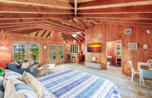 Lostman's Lodge - Everglade City, Sunset View Pool & Hot Tub - Photo 42