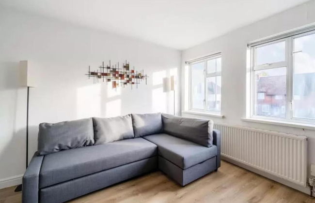 2br-sleeps6-parking-garden-nearlondon - Foto 11