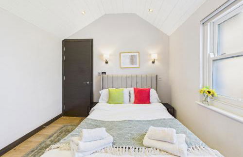 Stylish Mews House, Private Garden, Sleeps 4, Central Location - Foto 12