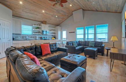 Sleeps 26 2 Homes w/ Waterfront Pool + Boat Dock Laguna Village Escape - Foto 82
