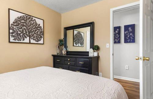 Petoskey Falls Escape-Hot Tub/Dogs/Petoskey/Boyne - Photo 34