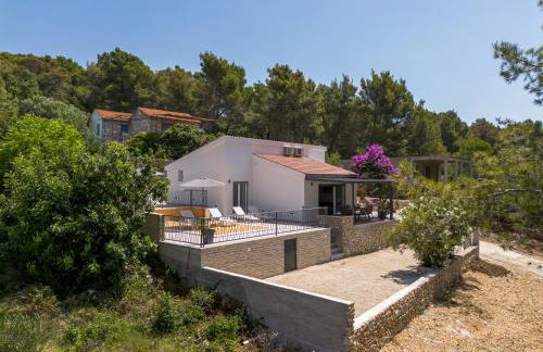 Villa Mala Smišna Poolside Paradise by the Sea - Photo 14