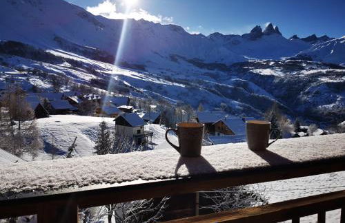 Appartement refait à neuf pour 8 personnes à Albiez-Montrond - Photo 1