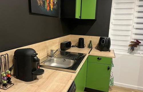 Escale au jardin des rêves terrasse parking privée 8 personnes - Foto 26