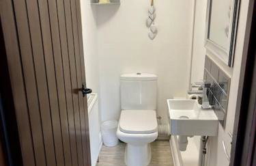 Outstanding 6 Bedroom House Cotton End, Bedford - Foto 47