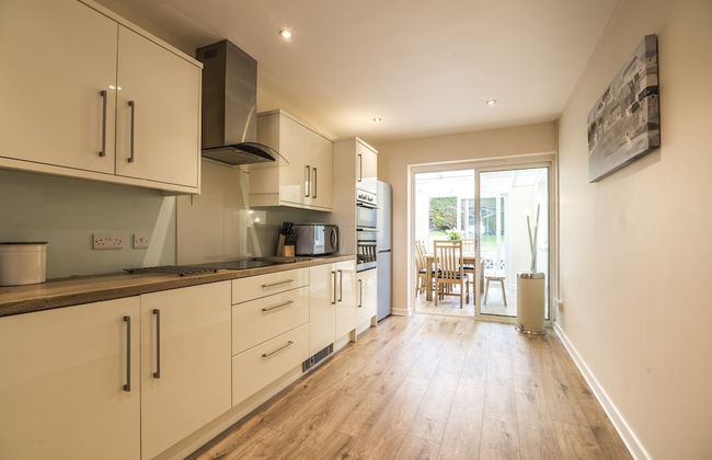 The Cwtch - 3 Bedroom - Pentlepoir - Photo 11