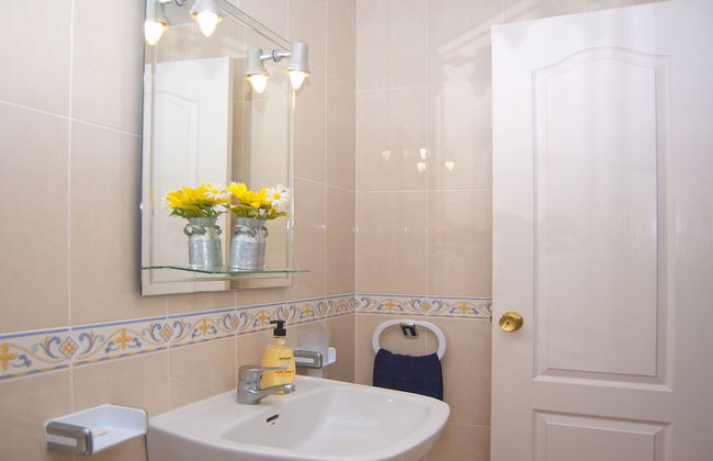 Spacious 2 Bed Apartment in Calahonda - Foto 12