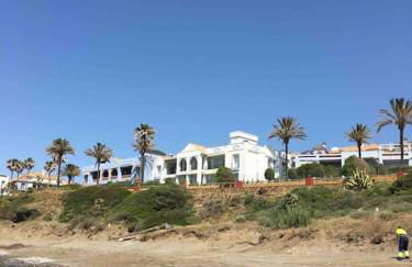 Superbe appartement avec piscine à 800m de la mer - Photo 35