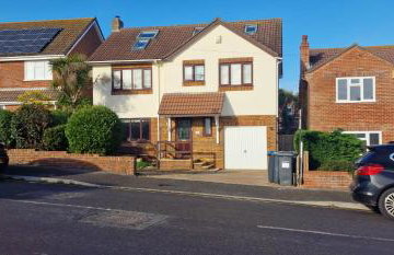 Spacious Seaside Home in Peaceful Coastal Setting - 5 Minutes Walk to the Beach - Foto 37