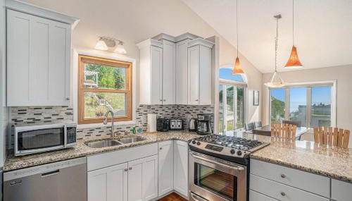 My Blue Haven Lake View 4BDR Cottage in Grand Haven - Foto 4