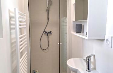 La Maisonnette Notre Dame - Terrasse privative - Hypercentre - 50m Bords de Loire - 4 personnes - Foto 10