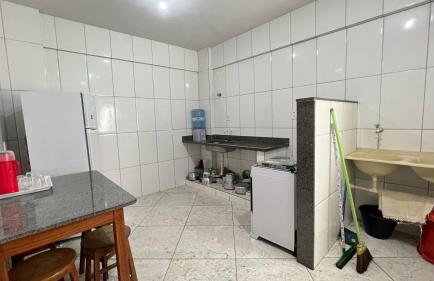 Apartamento sem vista ao mar, à 15 metros da praia de Piúma - Foto 5