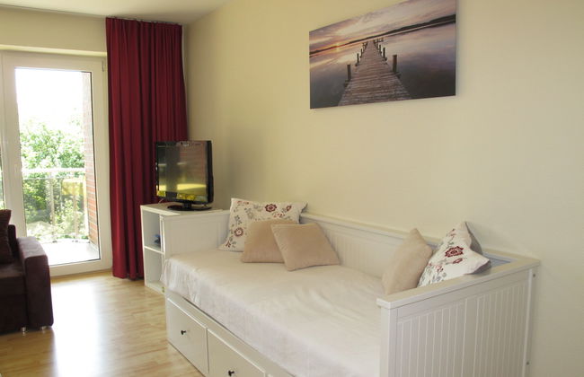 2 bedroom Apartment in Wurster Nordseeküste with garden and terrace - Photo 4