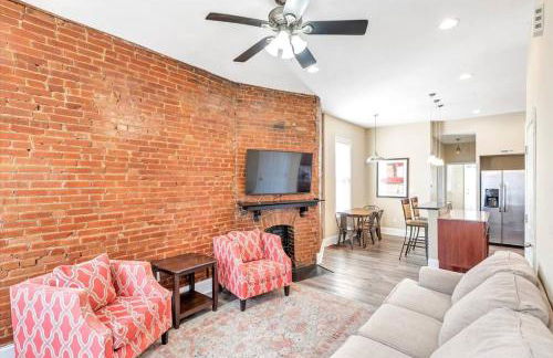 Tower Grove Two-Story Cozy Unit for Groups STL side a - Photo 15