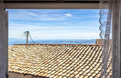 San Elias House - Photo 28