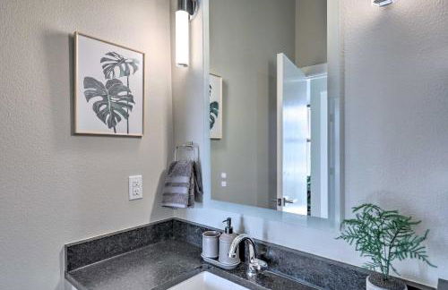 Inviting San Marcos Apartment with WasherandDryer - Photo 18