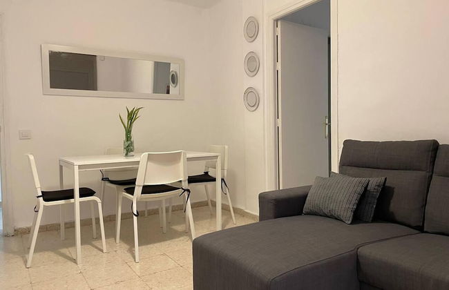 Renovated and Newly Furnished 3 Bedroom Apartment - Foto 17