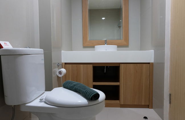 Homey Studio Room Tree Park Apartment near BSD City - Foto 17