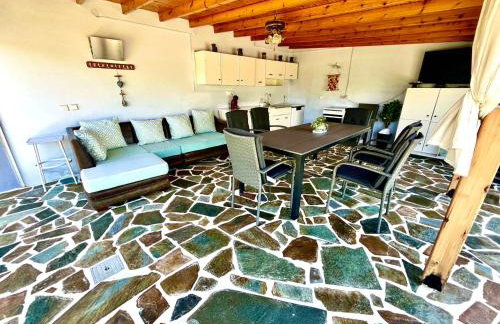 BLUE HOUSE - Photo 14