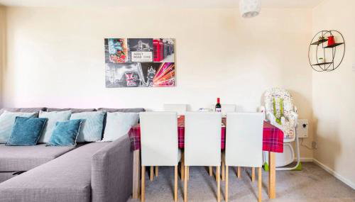 Charming Entire 2-Bedroom House in Milton Keynes - Foto 5