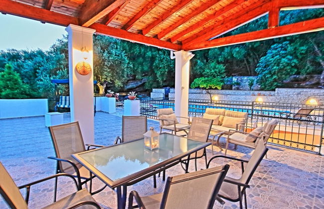 Villa Alexandros in Nisaki - Photo 18