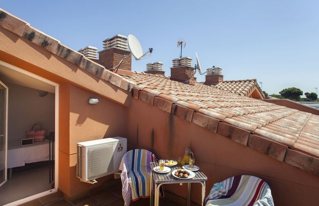 Velor Apartments - Photo 23