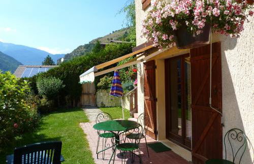 PLEIN SOLEIL appartement avec GARAGE pour SKI TROIS VALLEES et CURE THERMALE - Foto 7