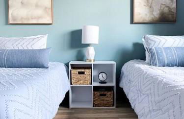 Riverwalk Retreat: Spacious, Hot tub, near Autzen - Foto 13