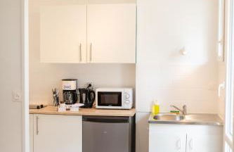 LE DAUPHIN - Place parking privée gratuit - WIFI et TV - Foto 12