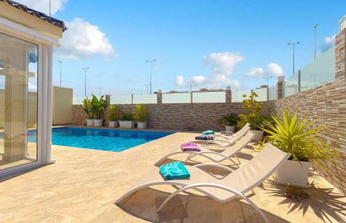 4 Bedroom Lovely Home In Orihuela Costa - Foto 2