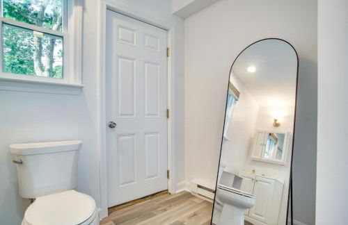 Mashpee Cottage with Deck Walk to Beach - Foto 12