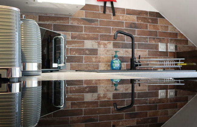 Crown Central Apartments - Foto 16