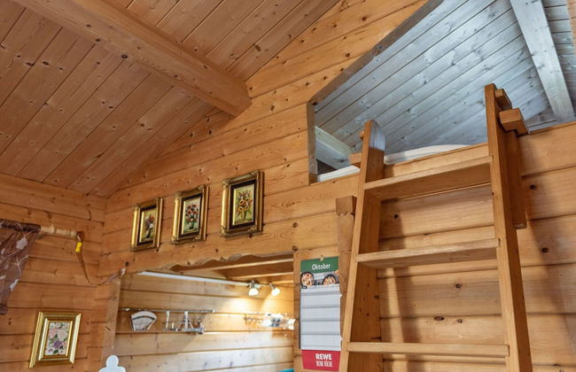 Charming Holiday Home With Private Garden - Photo 4