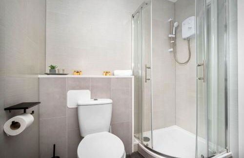 Spacious Stylish Apartment - City Centre - Secure Parking - 1SH - Foto 12