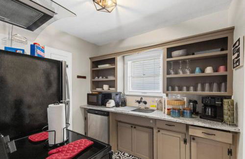 This is Your Home Away From Home - Foto 24