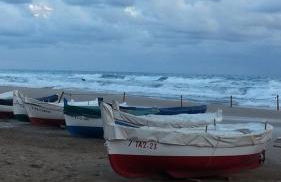 Vida frente al mar en el barrio de los pescadores - Foto 14