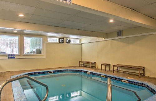 Bartlett Townhome with Balcony 1 Mi to Ski Resort! - Photo 33