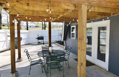 The Lakeside Loft- KY Lake Escape - Pirates Cove - Foto 73