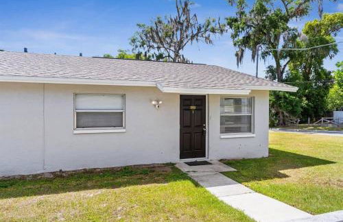 Cozy 2 Bedroom home, Dade City! #1 - Foto 32