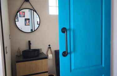 Home Glos ter - Photo 17