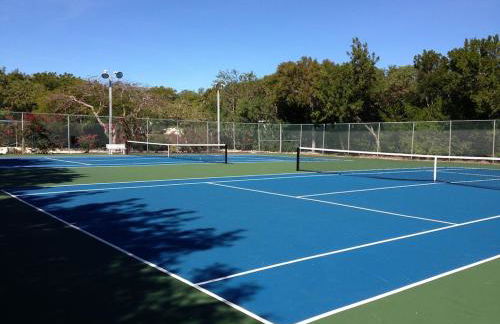 Tropical Daze Oceanfront Paradise - Foto 2