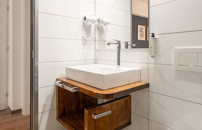 Captain's Seafront Apartments - Foto 25