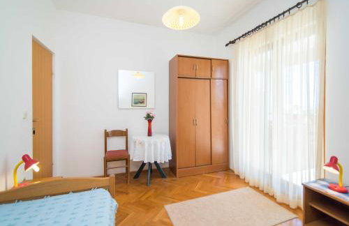 Comfortable Kastel Stafilic Apartment with Balcony - Two Bedroom Apartment with Balcony and Sea View - Foto 22