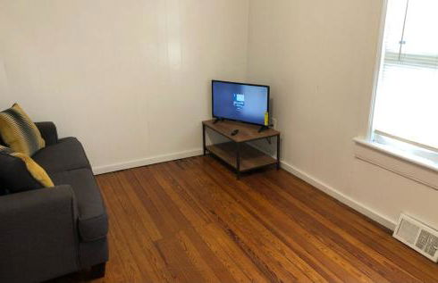 Private and cozy house with one bedroom and one bathroom, MetLife Stadium FIFA World Cup 35 minutes away - Foto 1