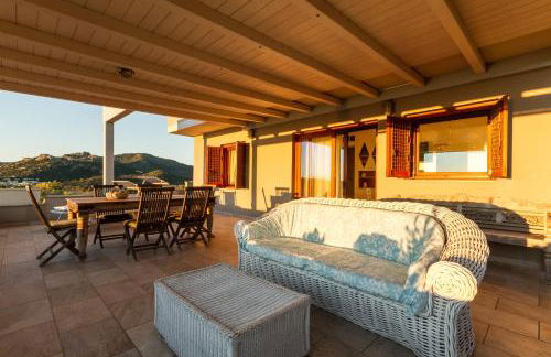 The houses of rising sun with a stunning sea view - Foto 31