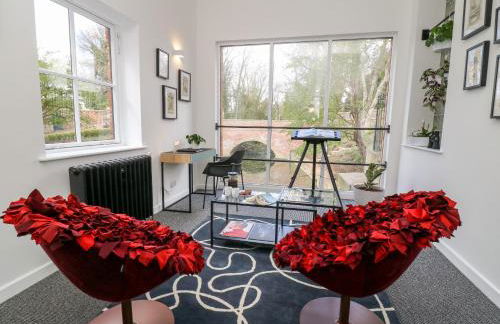 The Pump House Art Studio - Foto 27